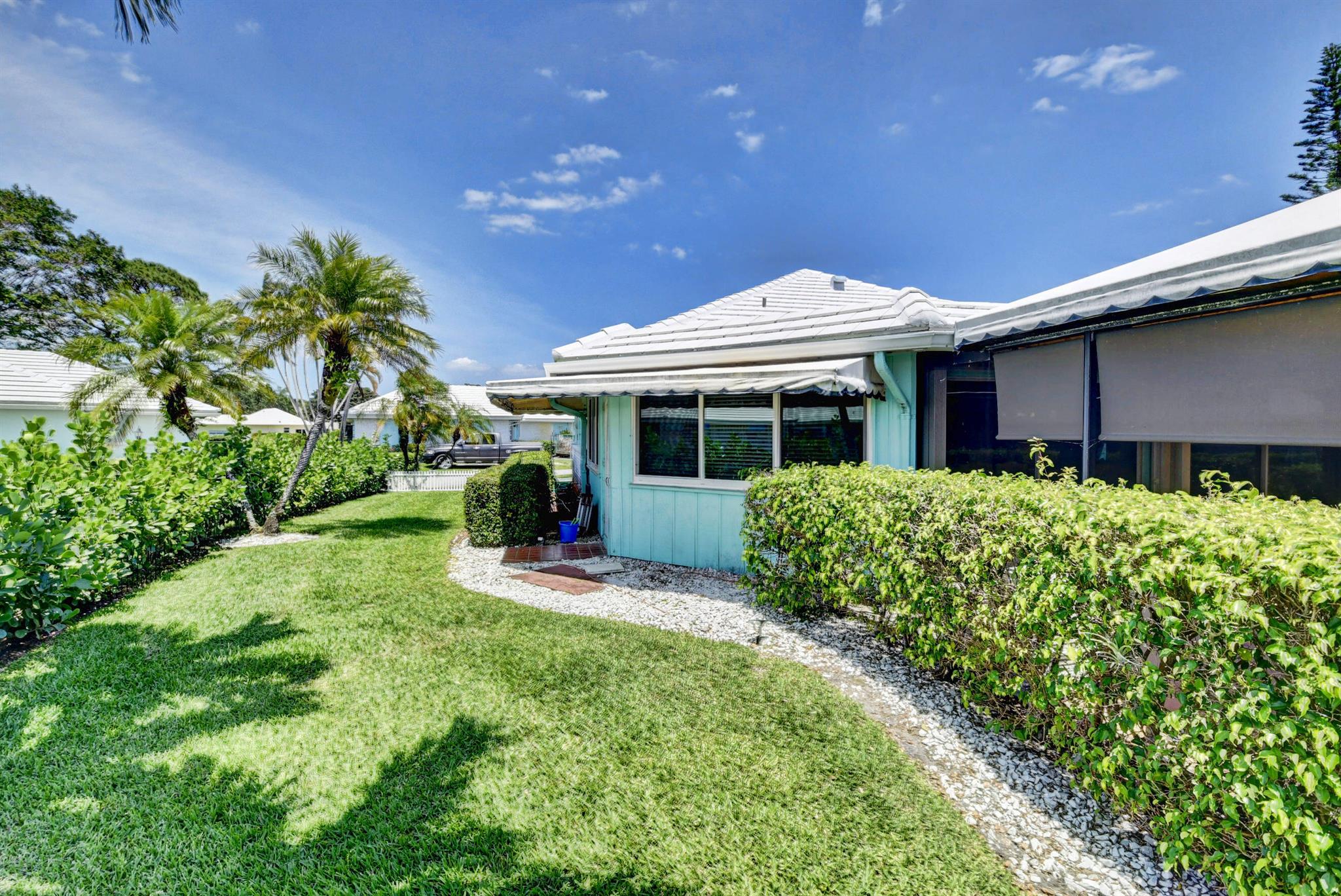 4 Slash Pine Drive
