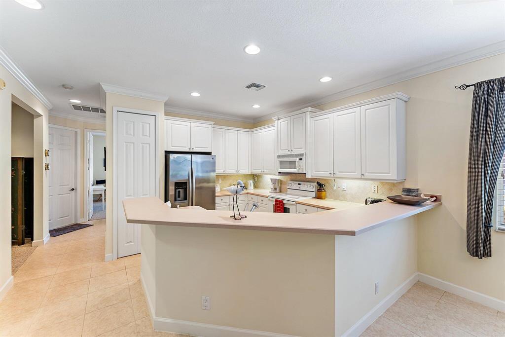7035 Willow Pine Way