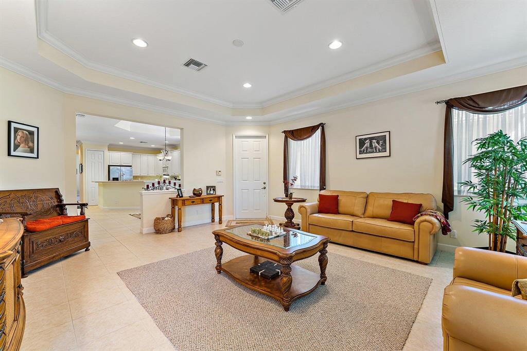 7035 Willow Pine Way
