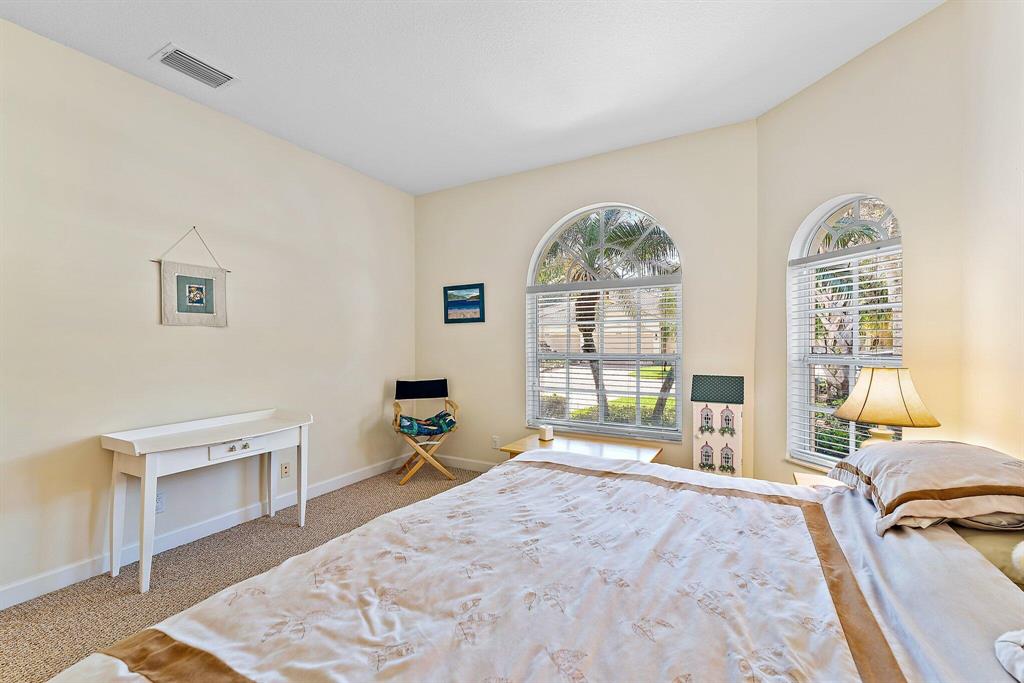 7035 Willow Pine Way
