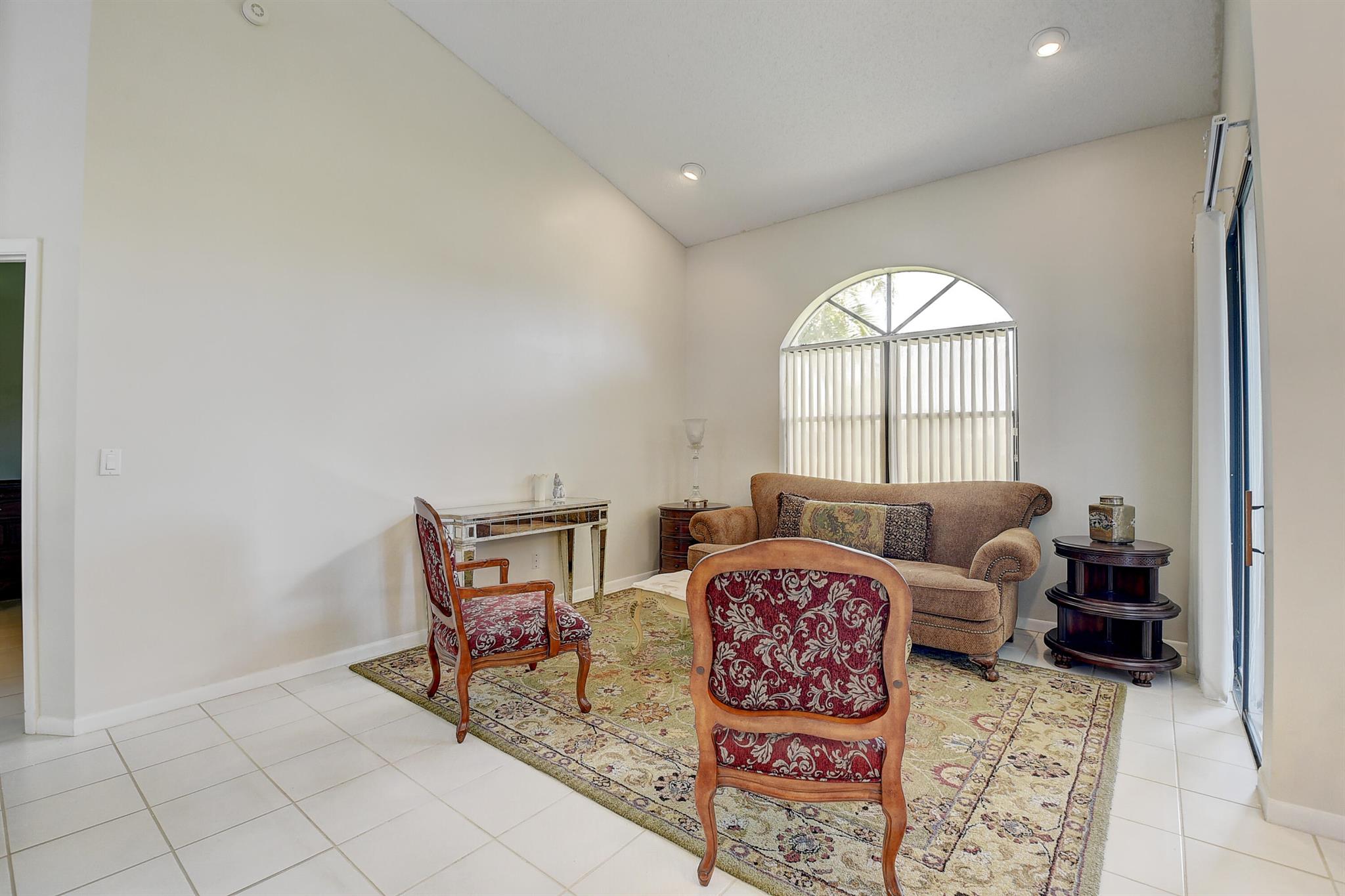 8168 Bellwort Place