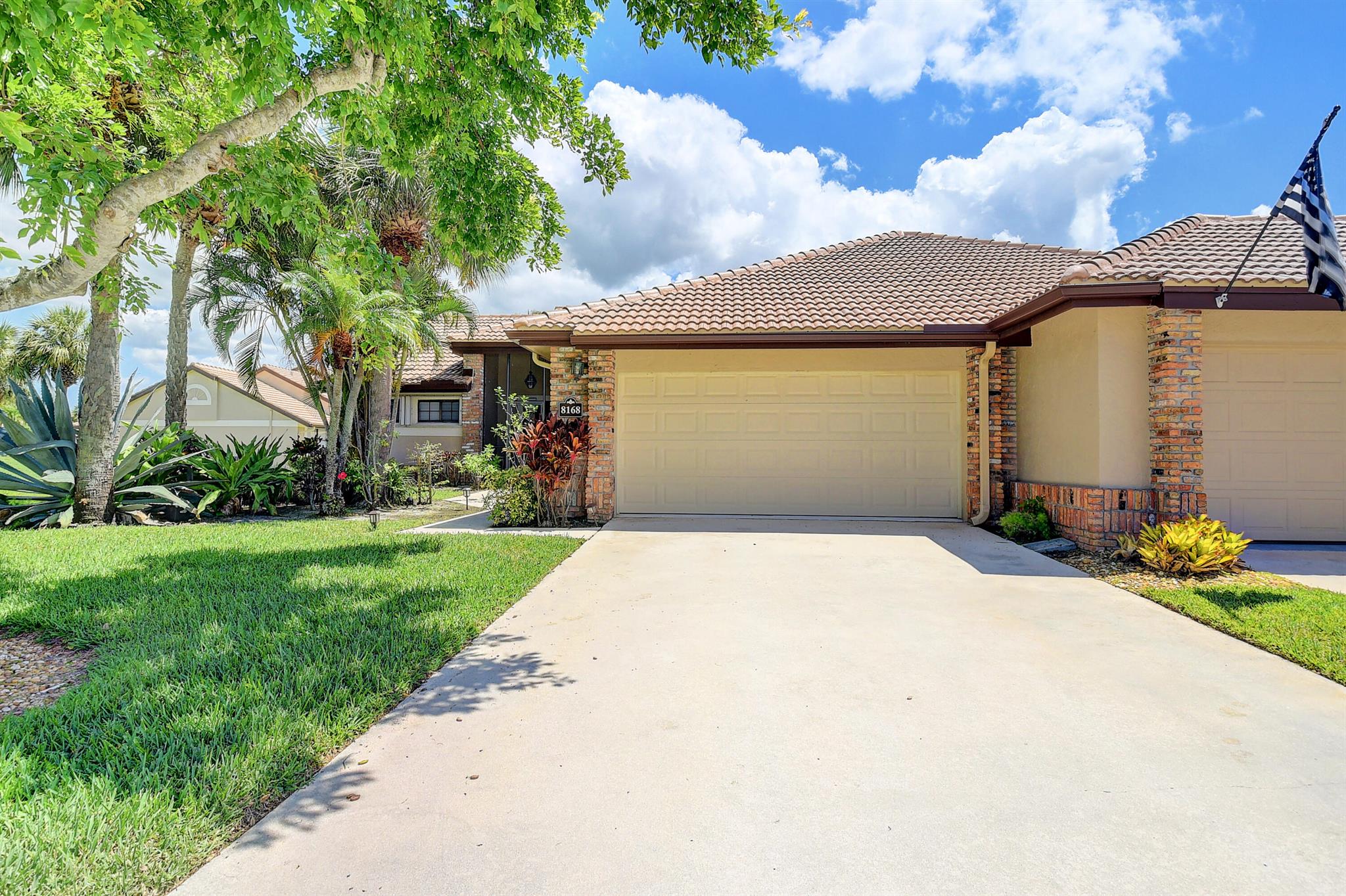 8168 Bellwort Place