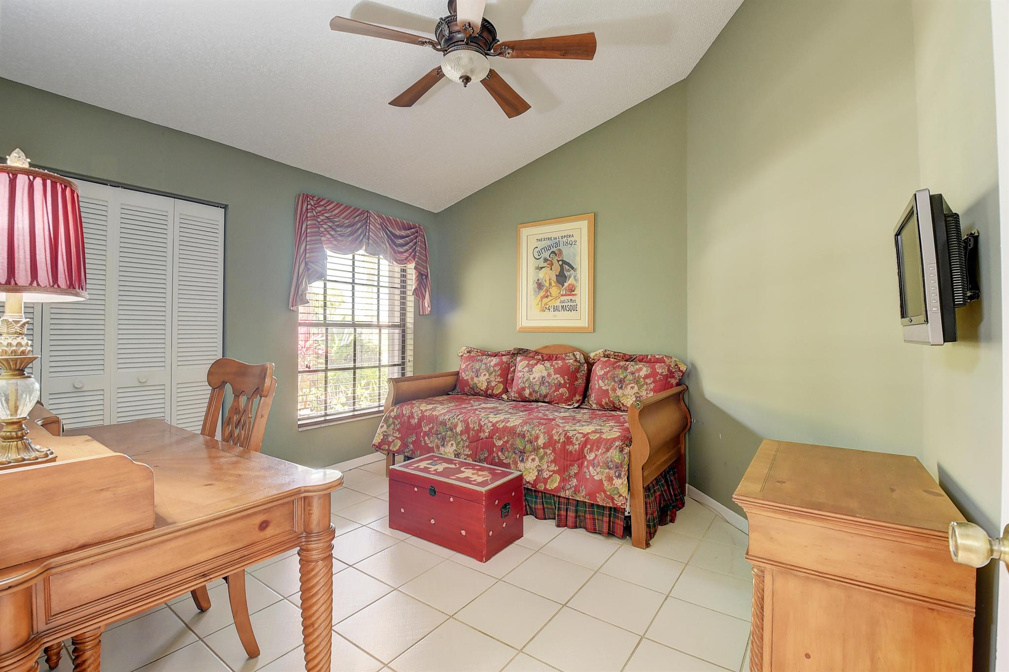 8168 Bellwort Place
