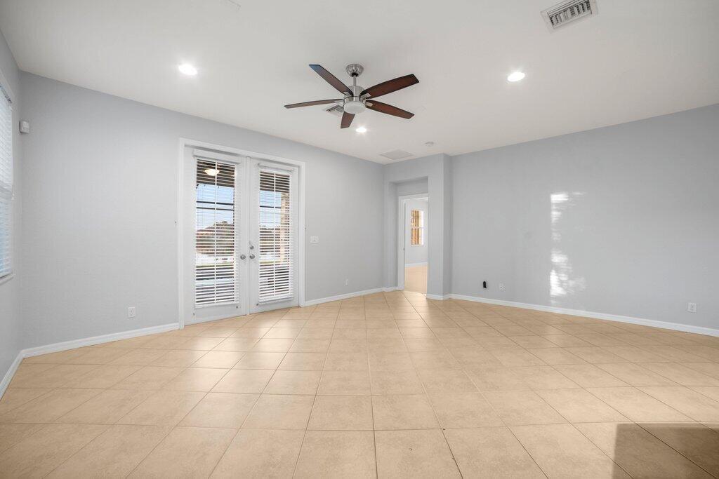 3432 Oakmont Estates Boulevard