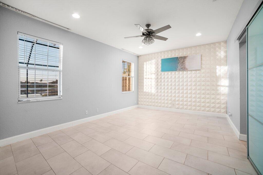 3432 Oakmont Estates Boulevard
