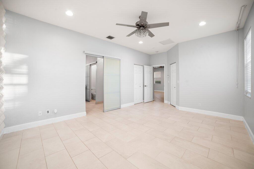 3432 Oakmont Estates Boulevard