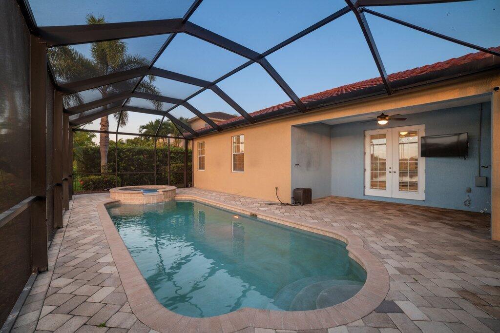 3432 Oakmont Estates Boulevard