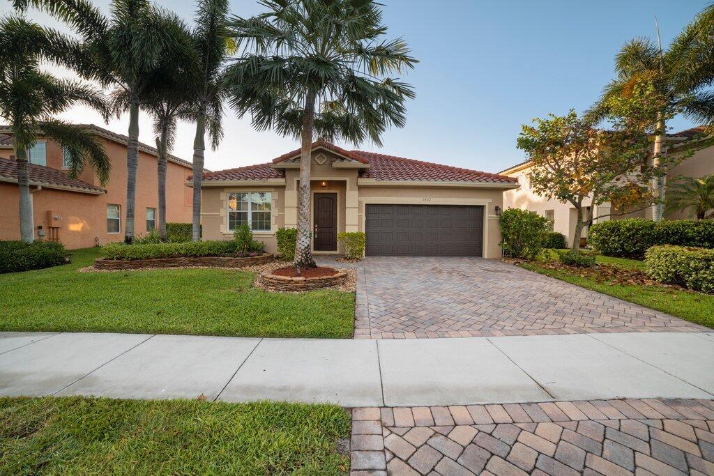 3432 Oakmont Estates Boulevard