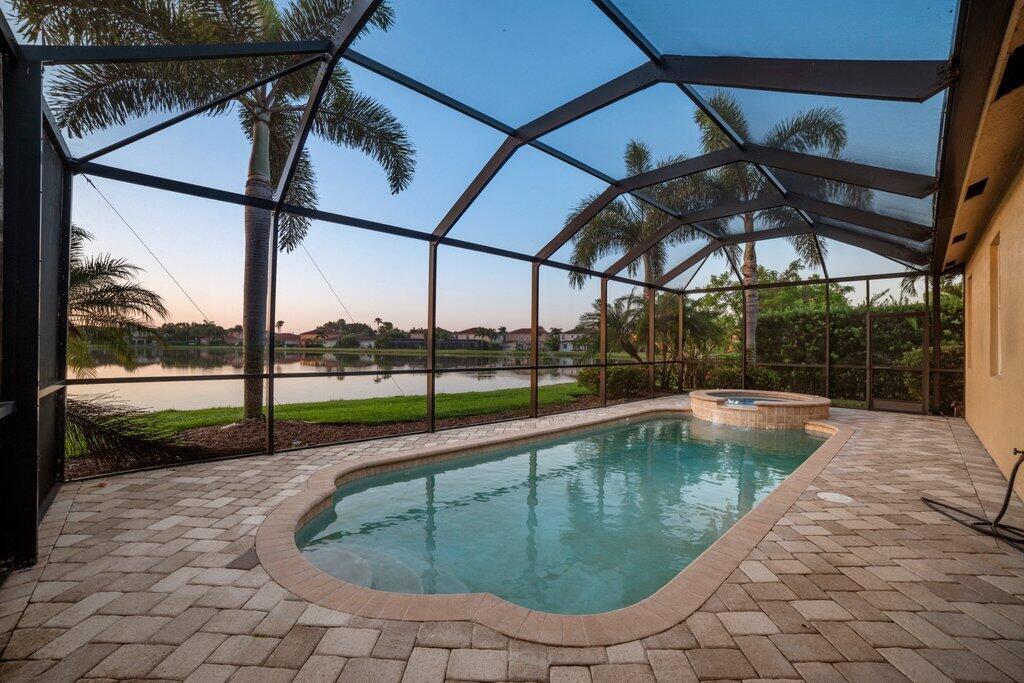 3432 Oakmont Estates Boulevard
