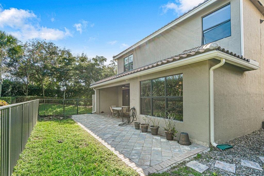 13856 Imperial Topaz Trail