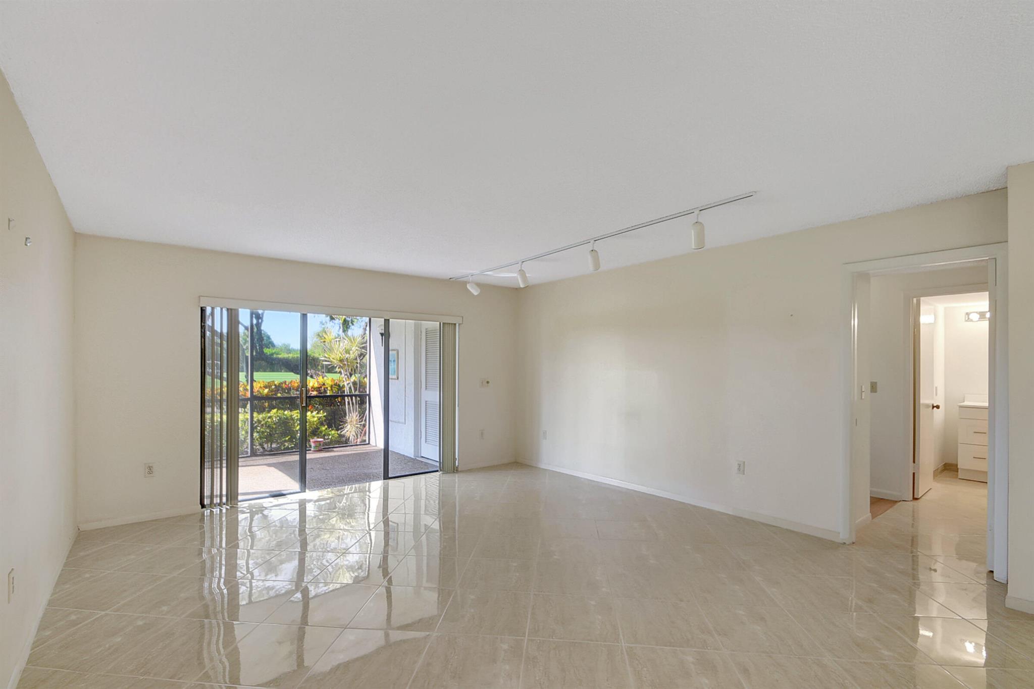 13 Southport Lane A