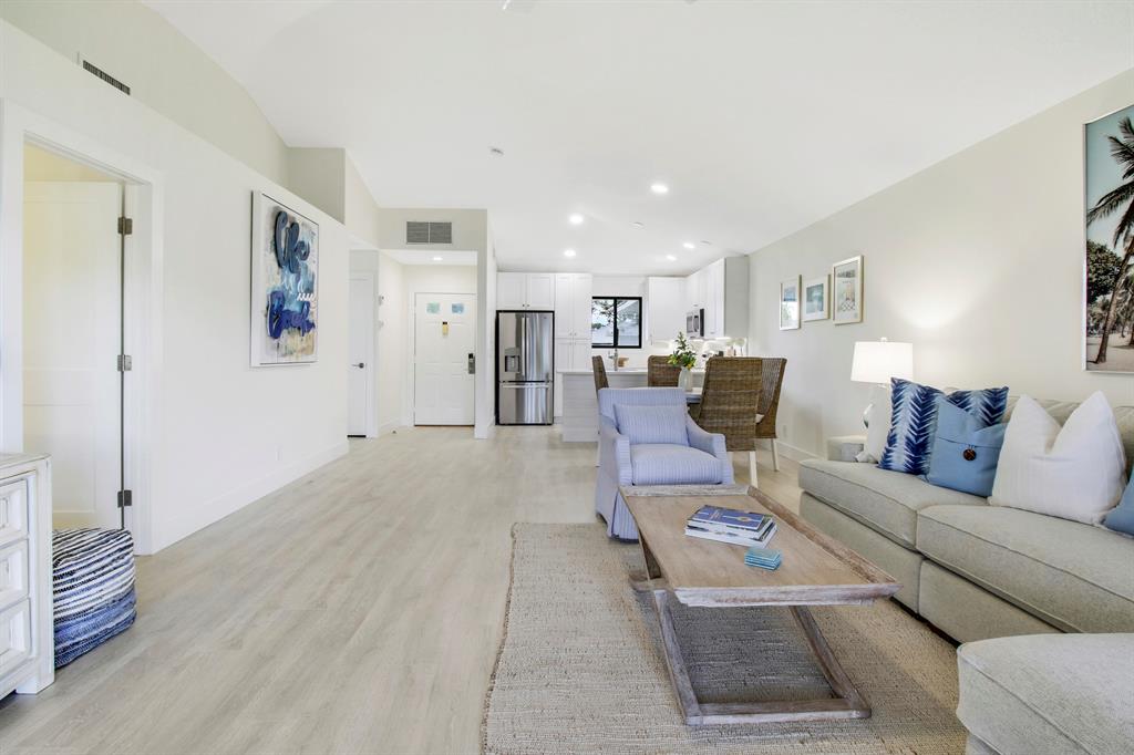 702 Club Drive