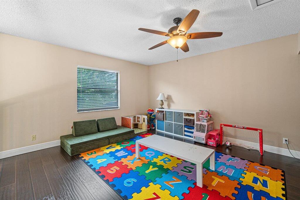 8610 Kimble Way