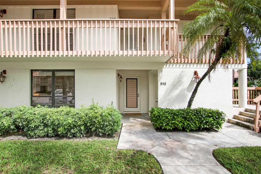 512 Brackenwood Place