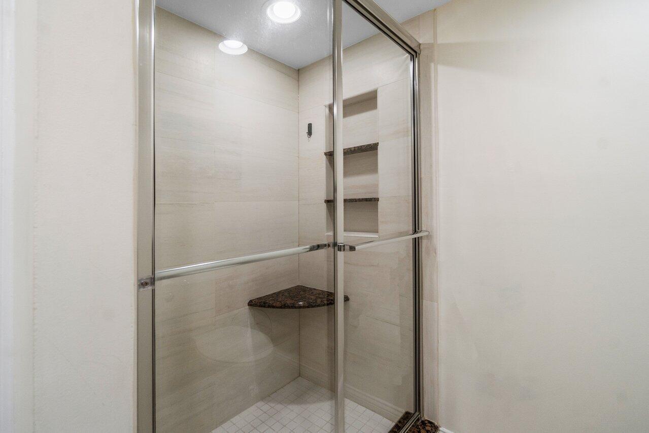 950 Ponce De Leon Road Unit: 307