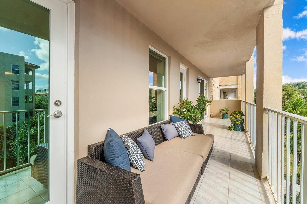 950 Ponce De Leon Road Unit: 307