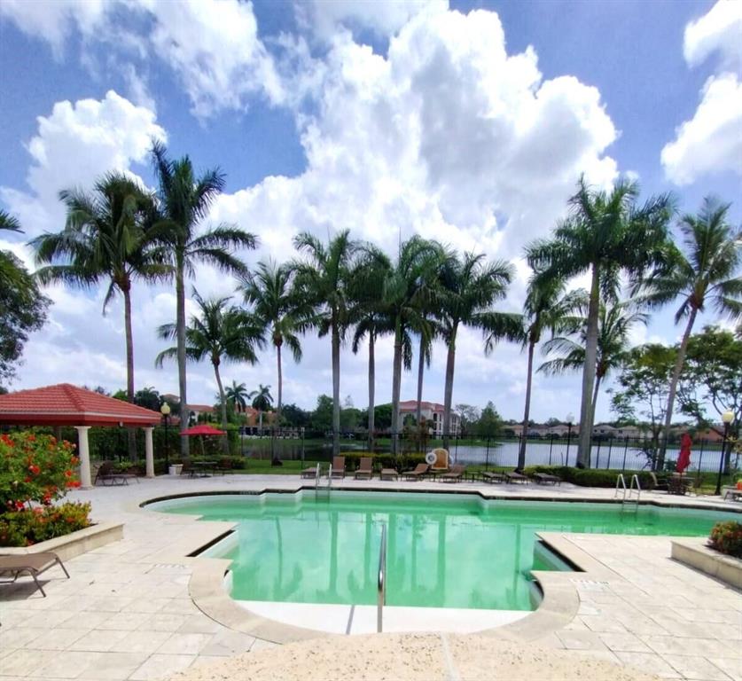 4115 San Marino Boulevard Unit: 105