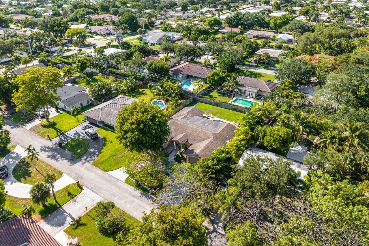 1161 SW 16th Street