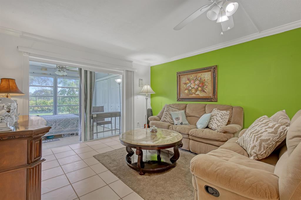 9440 SW 8th Street Unit: 203