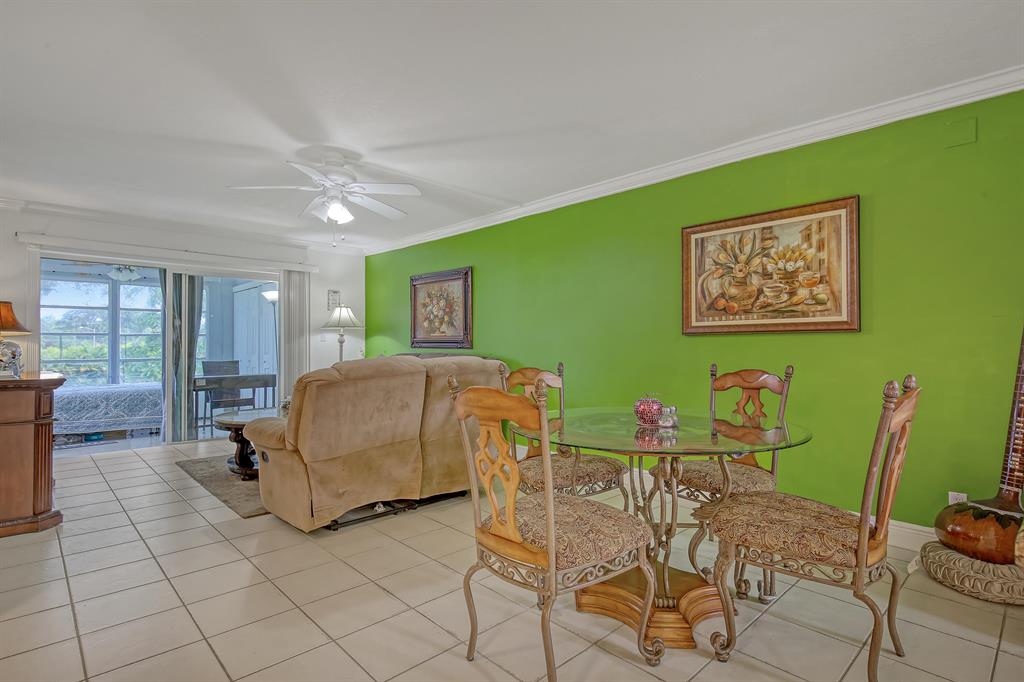 9440 SW 8th Street Unit: 203