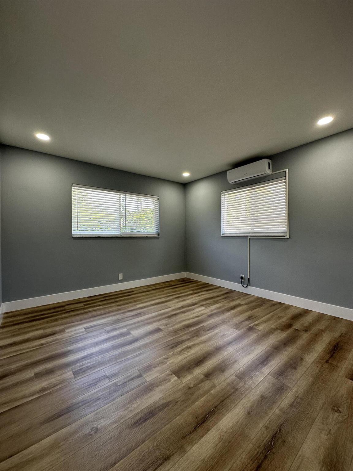 812 NE 17th Street Unit: 1
