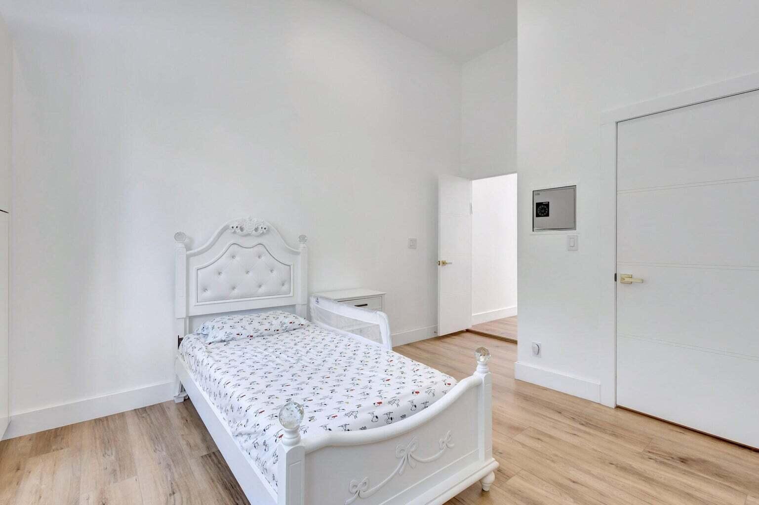 2299 NW 55th Street