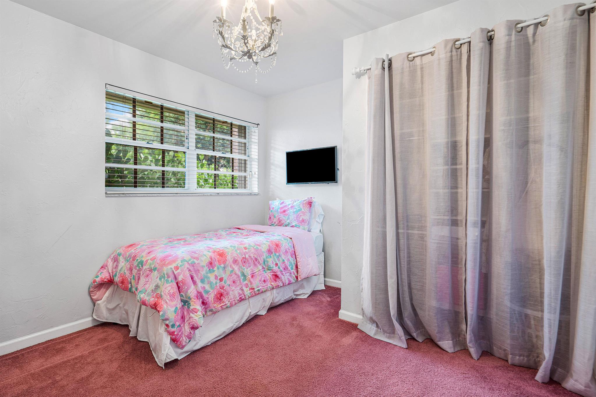 2695 NW 45th Street