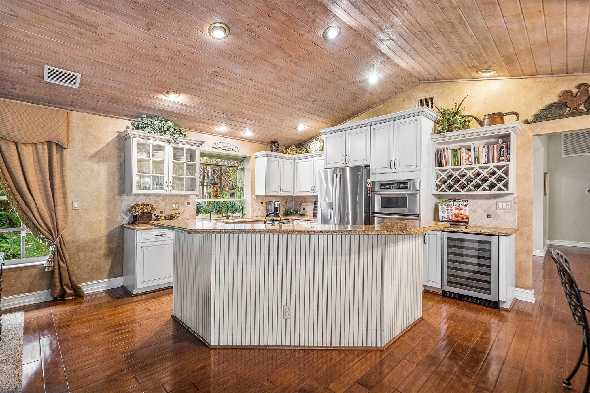 2695 NW 45th Street