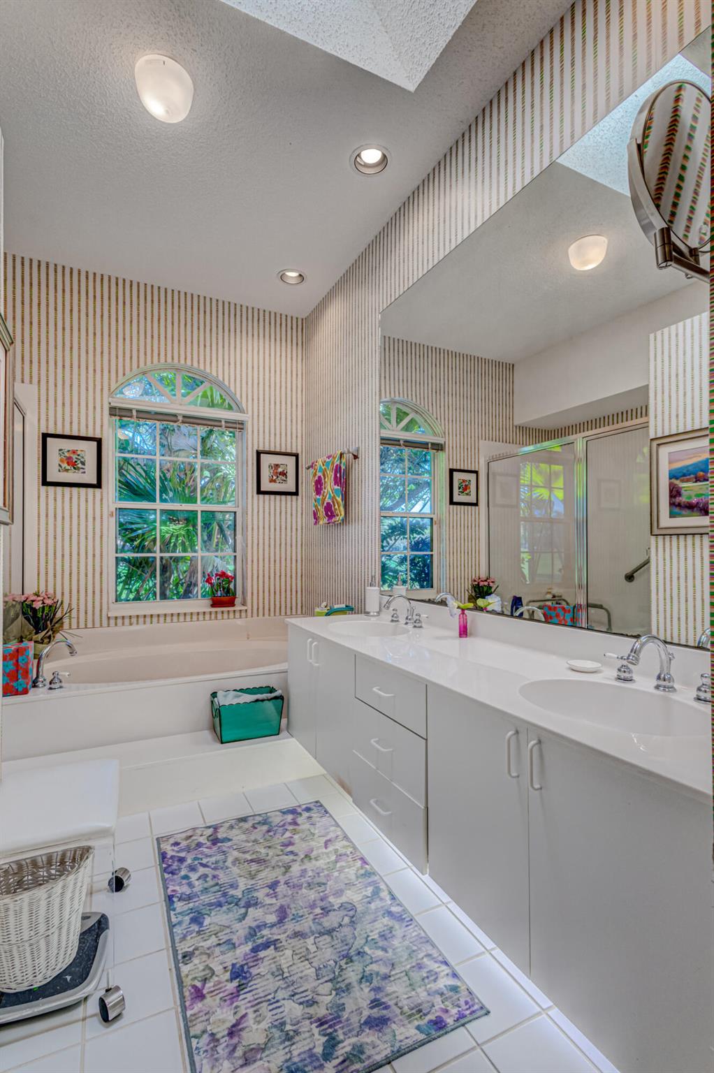 4 Via Tivoli