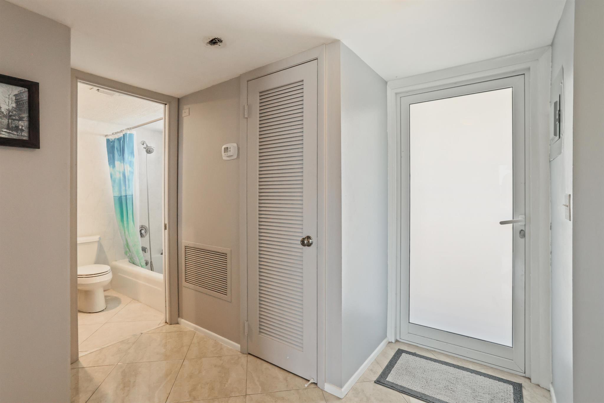 201 N Ocean Boulevard Unit: 702
