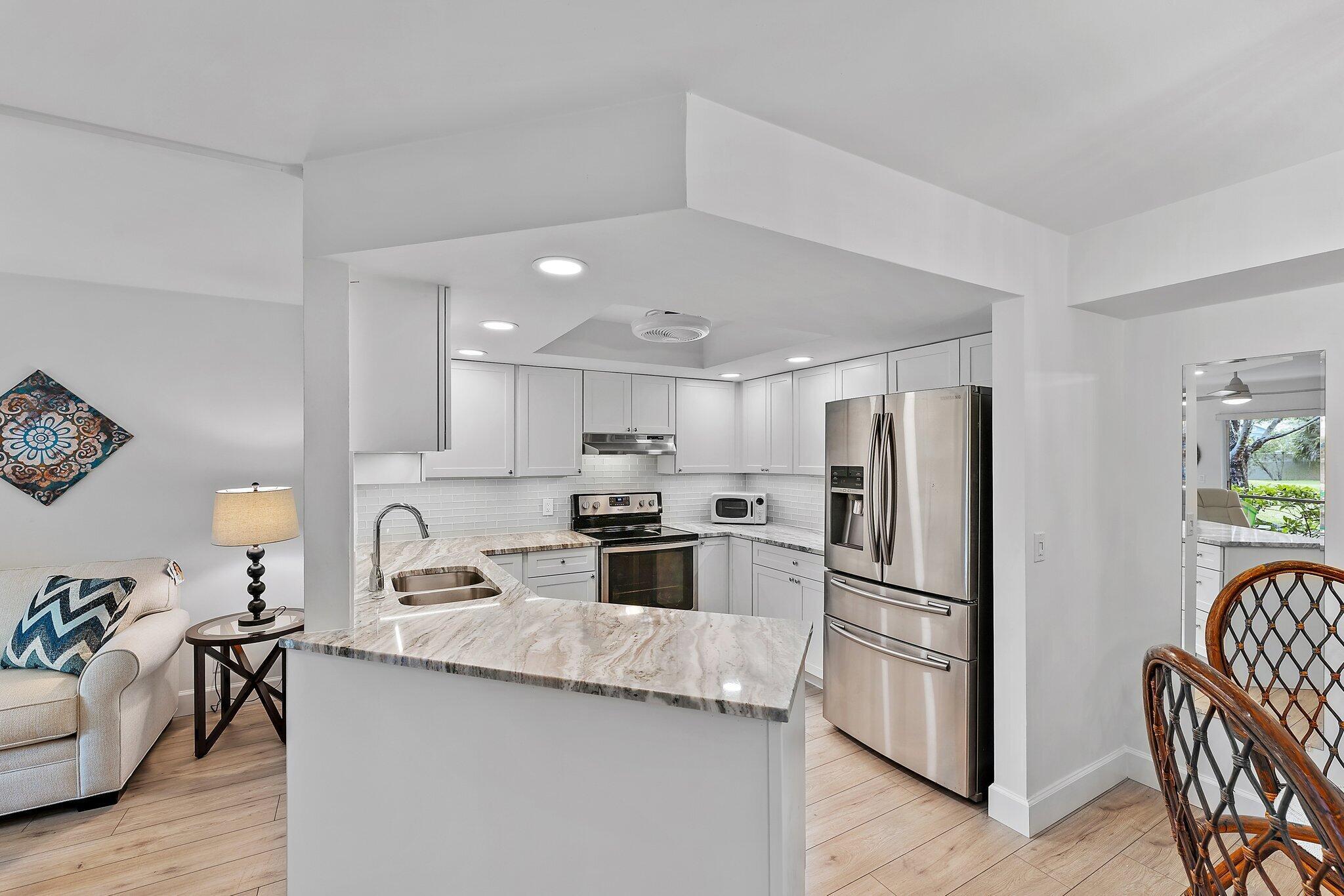 6524 Chasewood Drive Unit: C