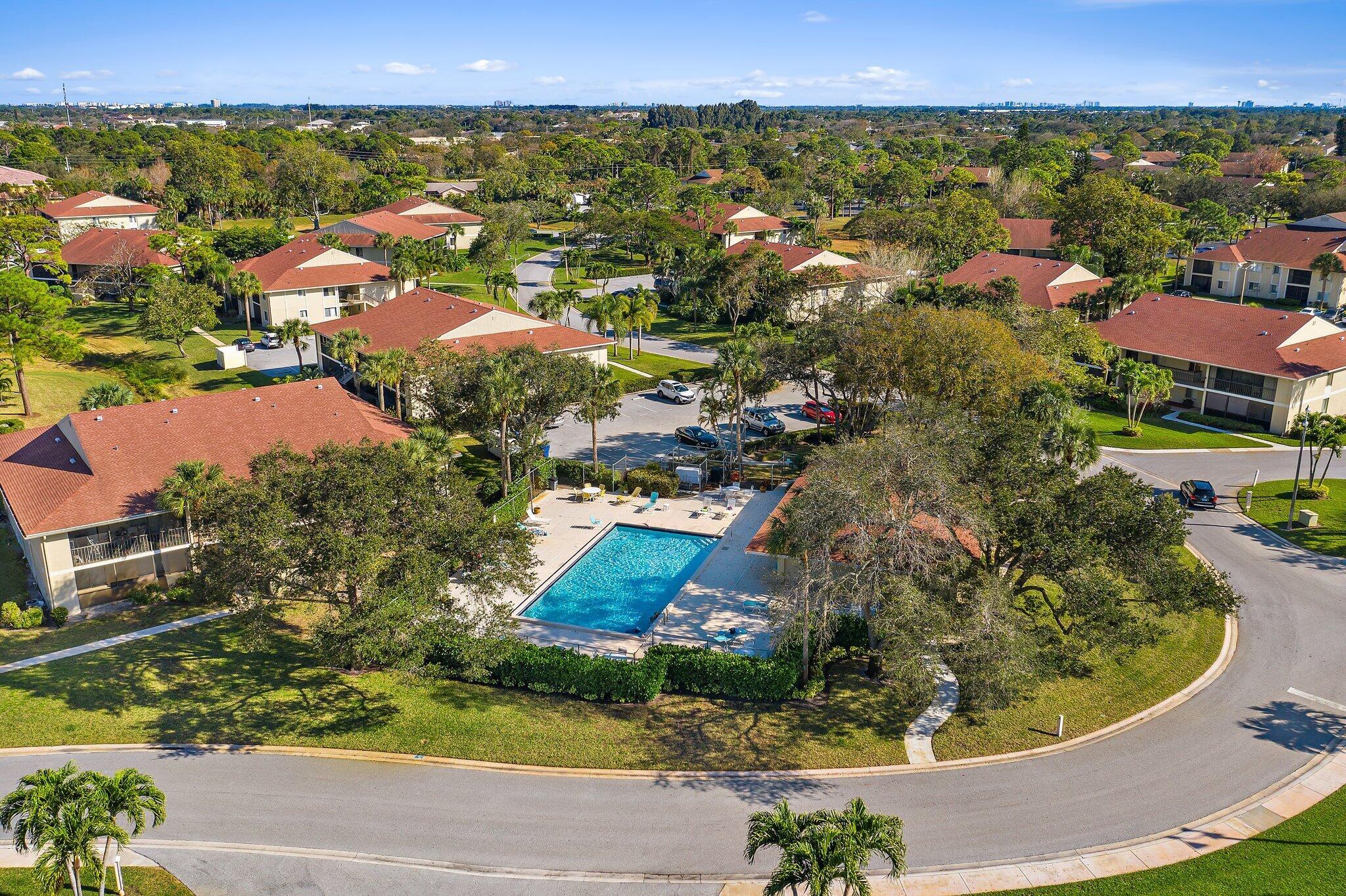 6524 Chasewood Drive Unit: C