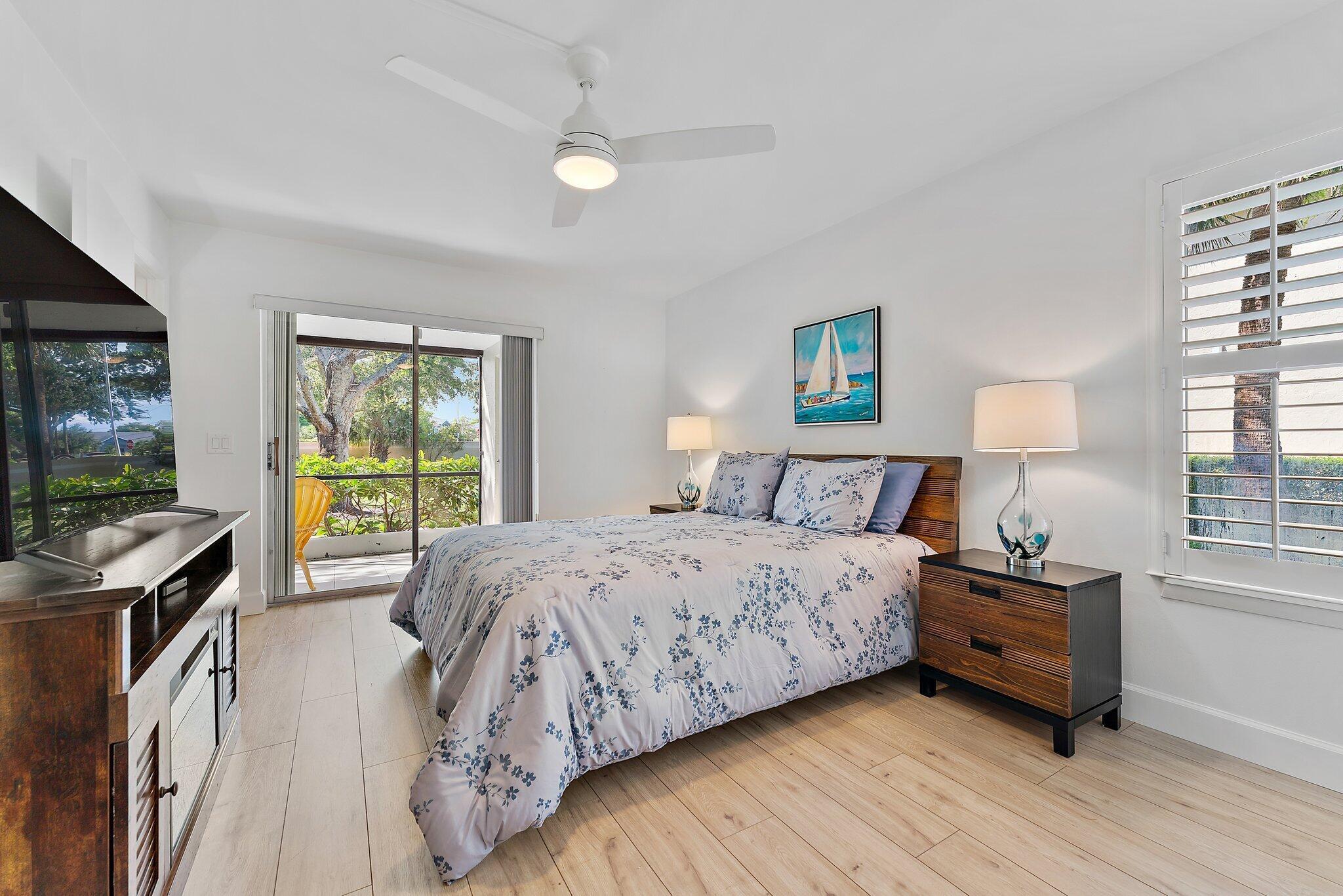 6524 Chasewood Drive Unit: C