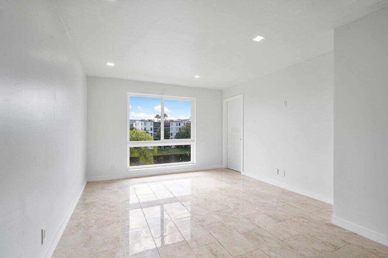 2108 S Cypress Bend Drive Unit: 406