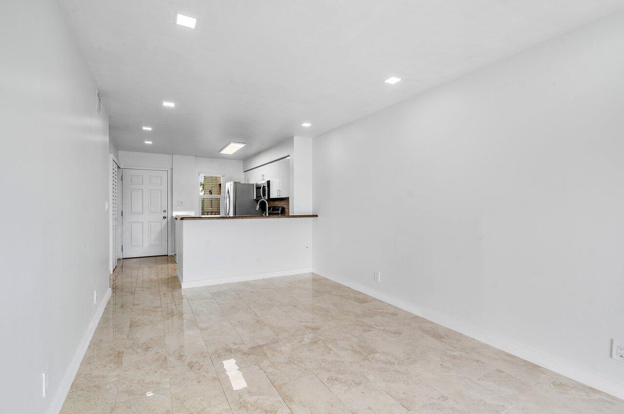 2108 S Cypress Bend Drive Unit: 406