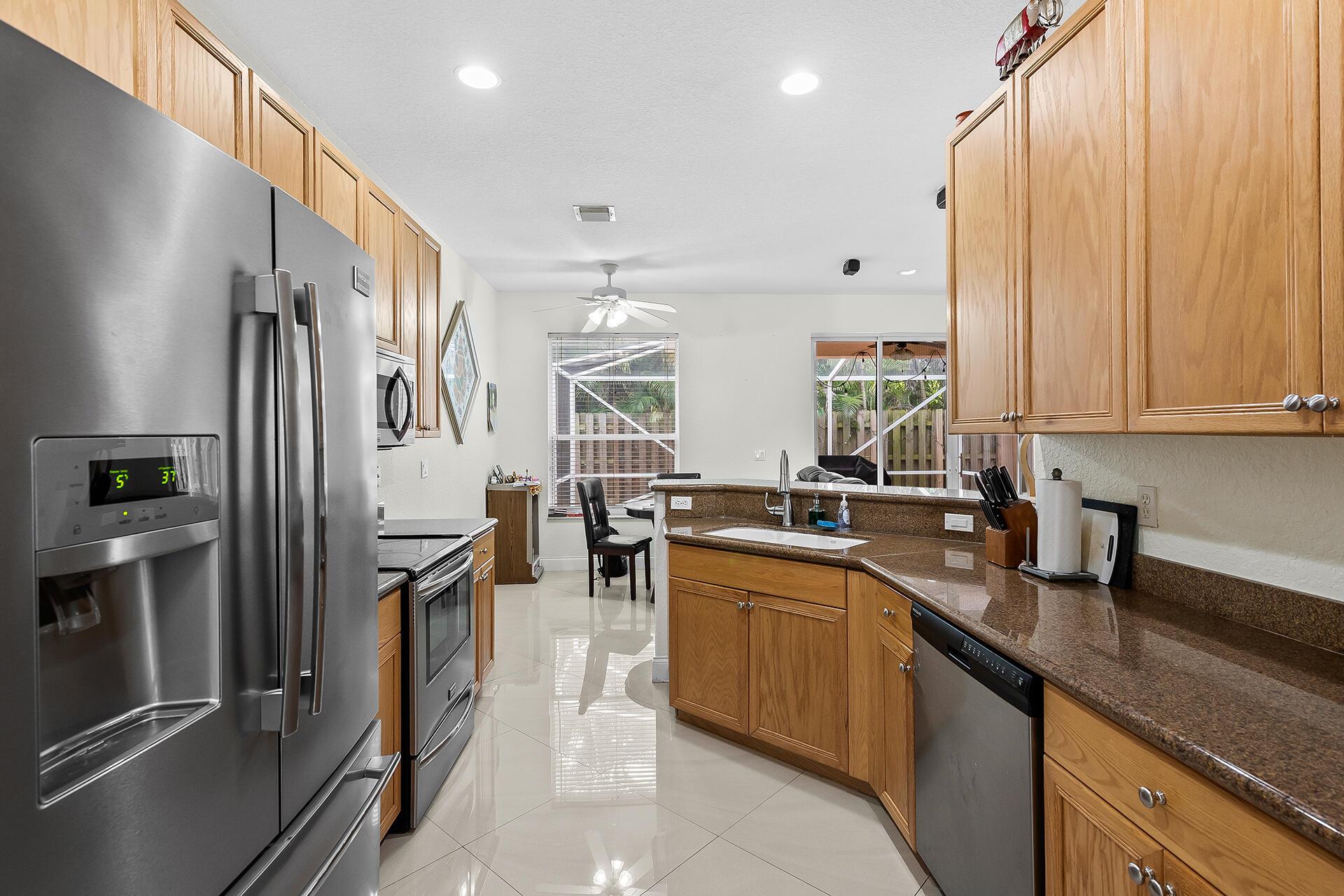 9728 Vineyard Court