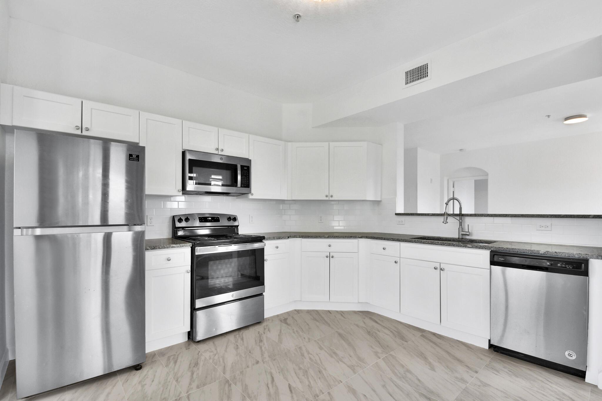 11026 Legacy Drive Unit: 302