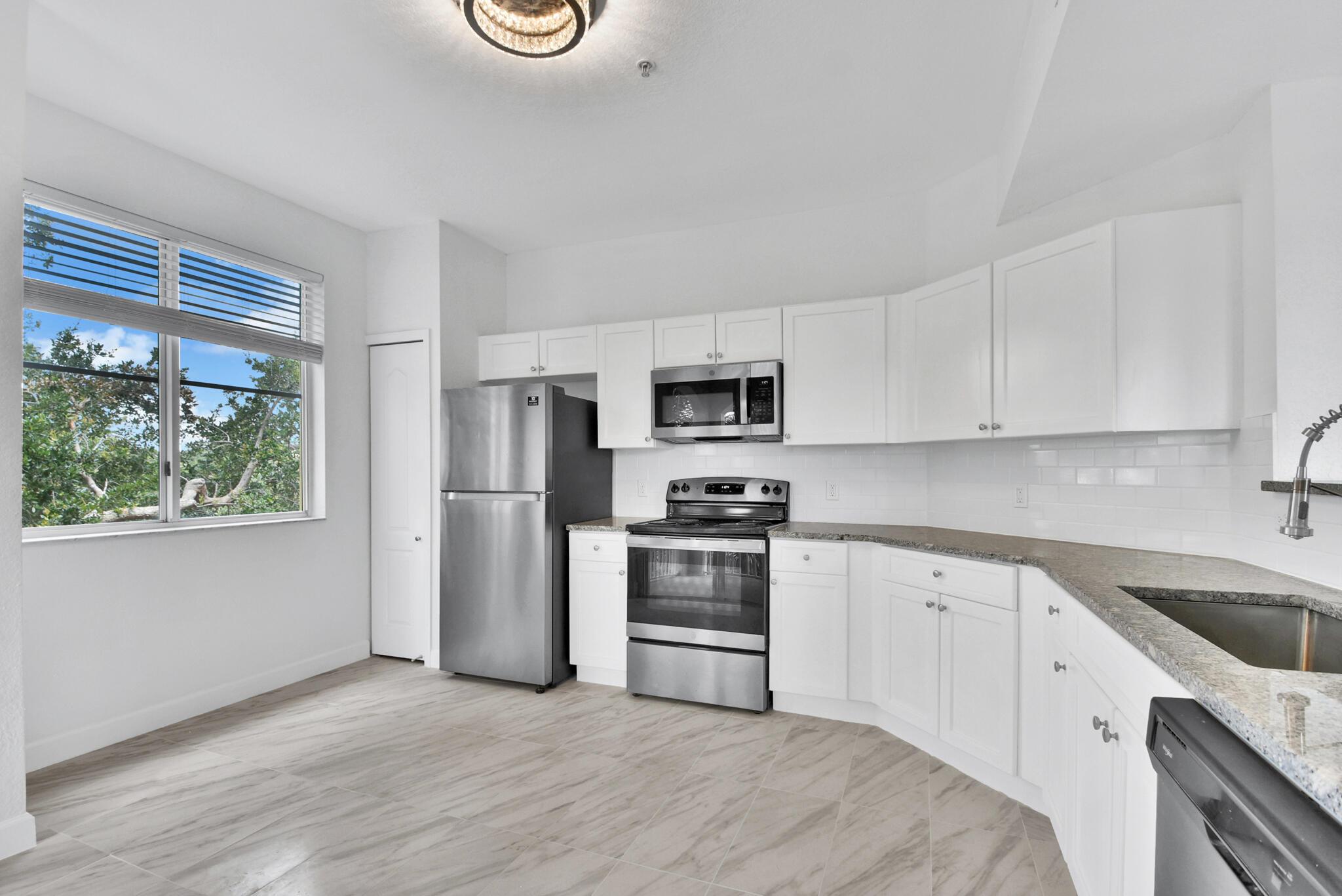 11026 Legacy Drive Unit: 302