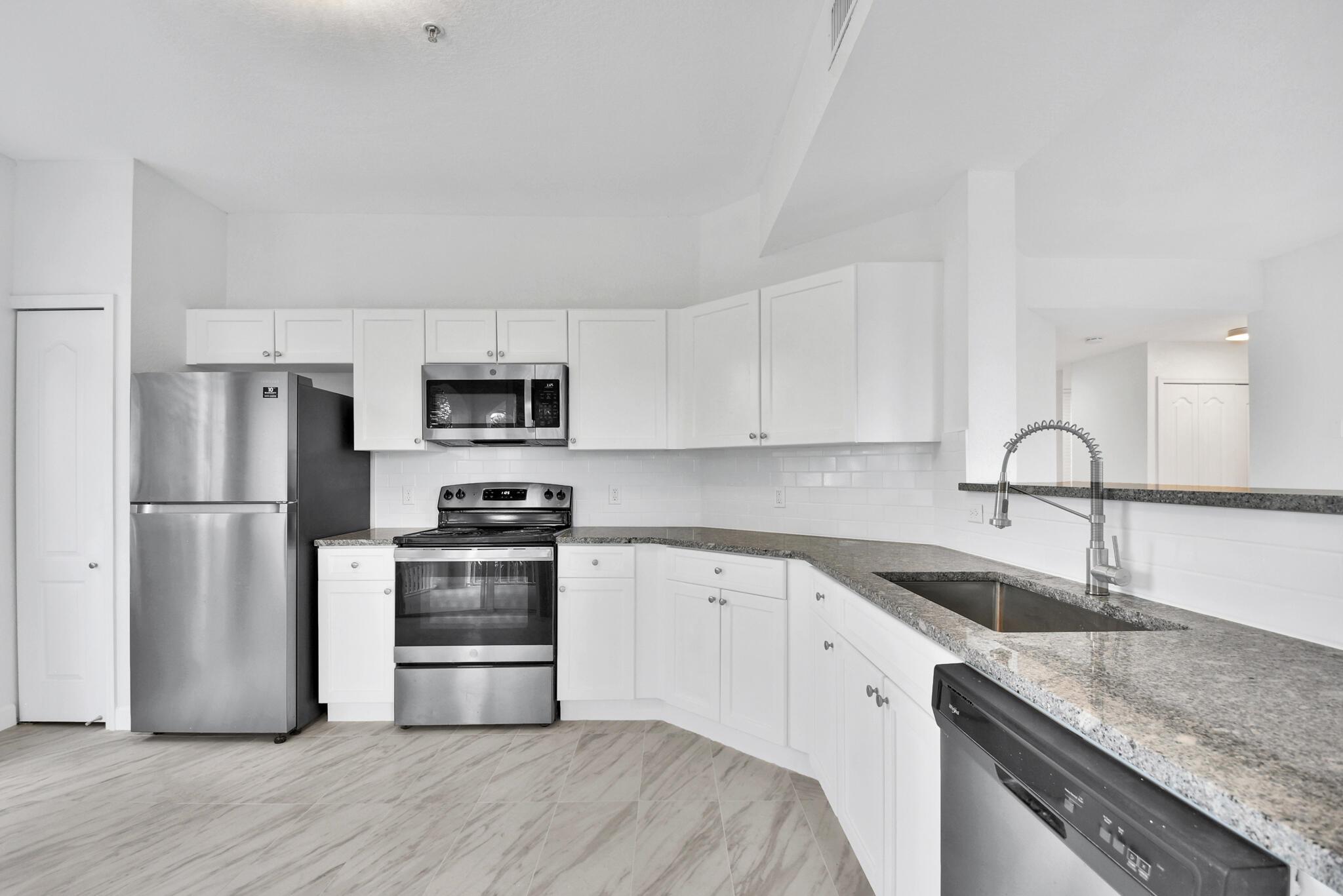 11026 Legacy Drive Unit: 302