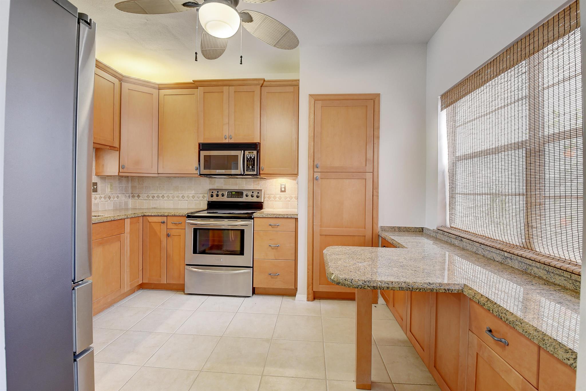 6654 Villa Sonrisa Drive Unit: 411