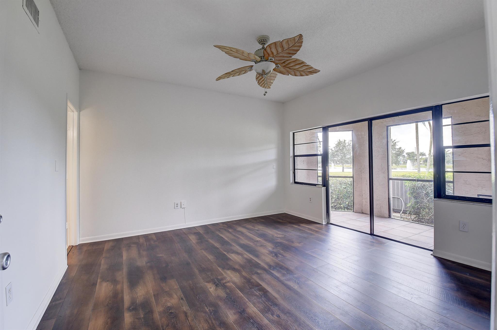 6654 Villa Sonrisa Drive Unit: 411