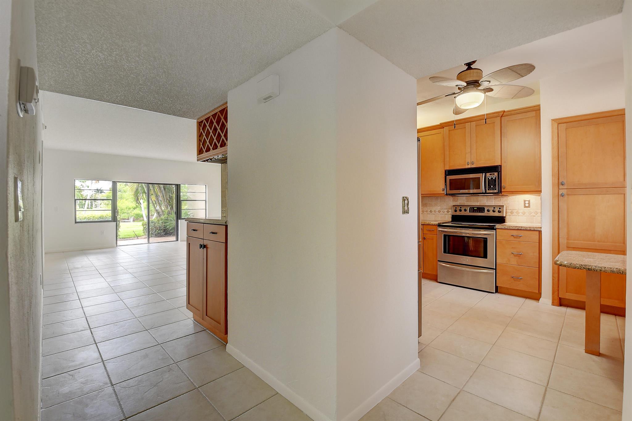 6654 Villa Sonrisa Drive Unit: 411