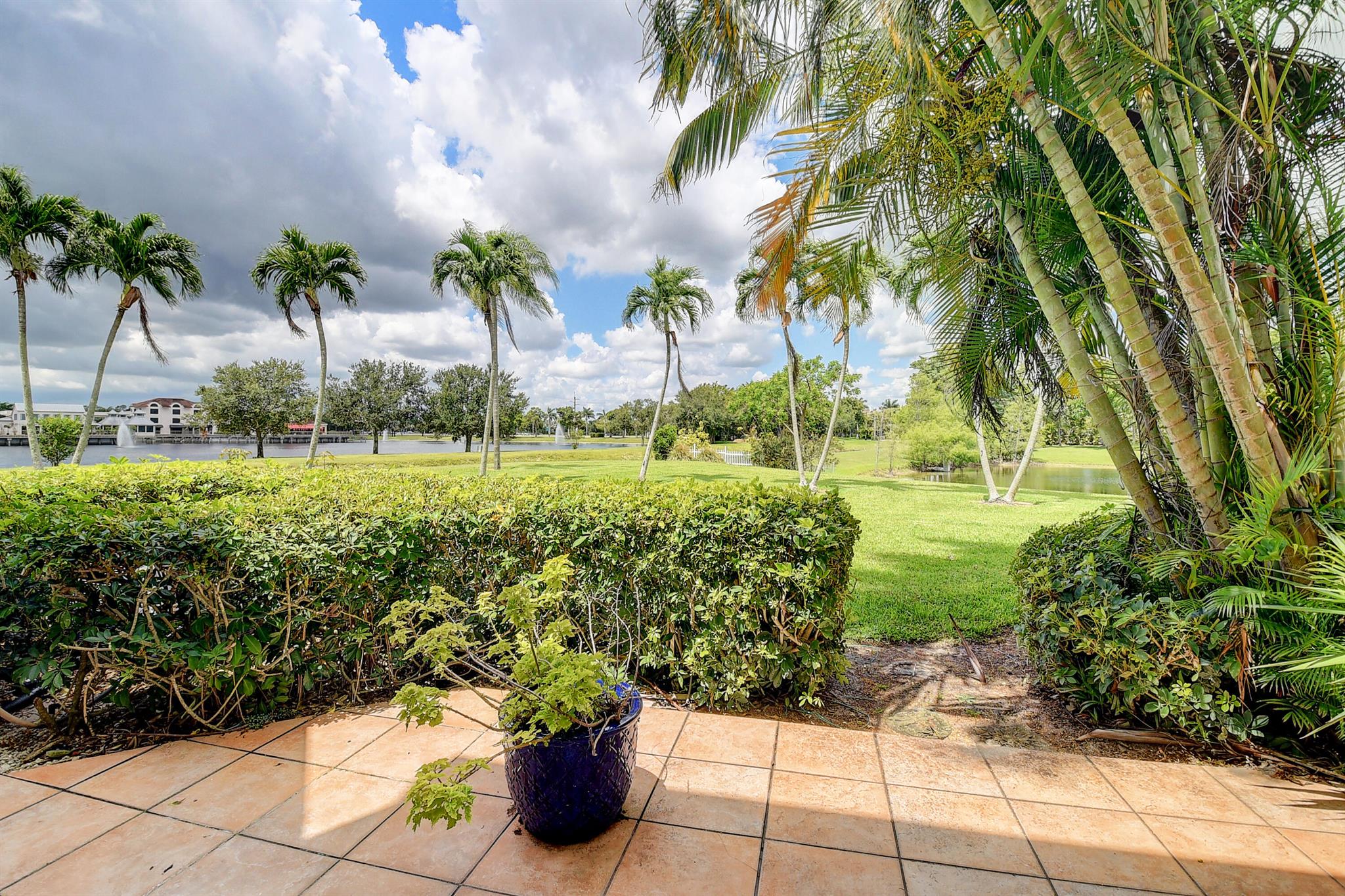 6654 Villa Sonrisa Drive Unit: 411