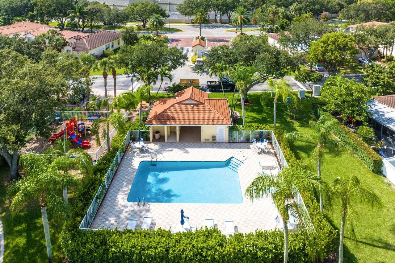 6232 NW 38th Drive