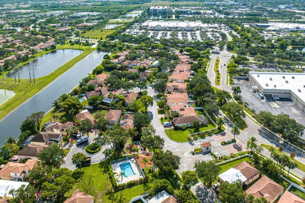 6232 NW 38th Drive