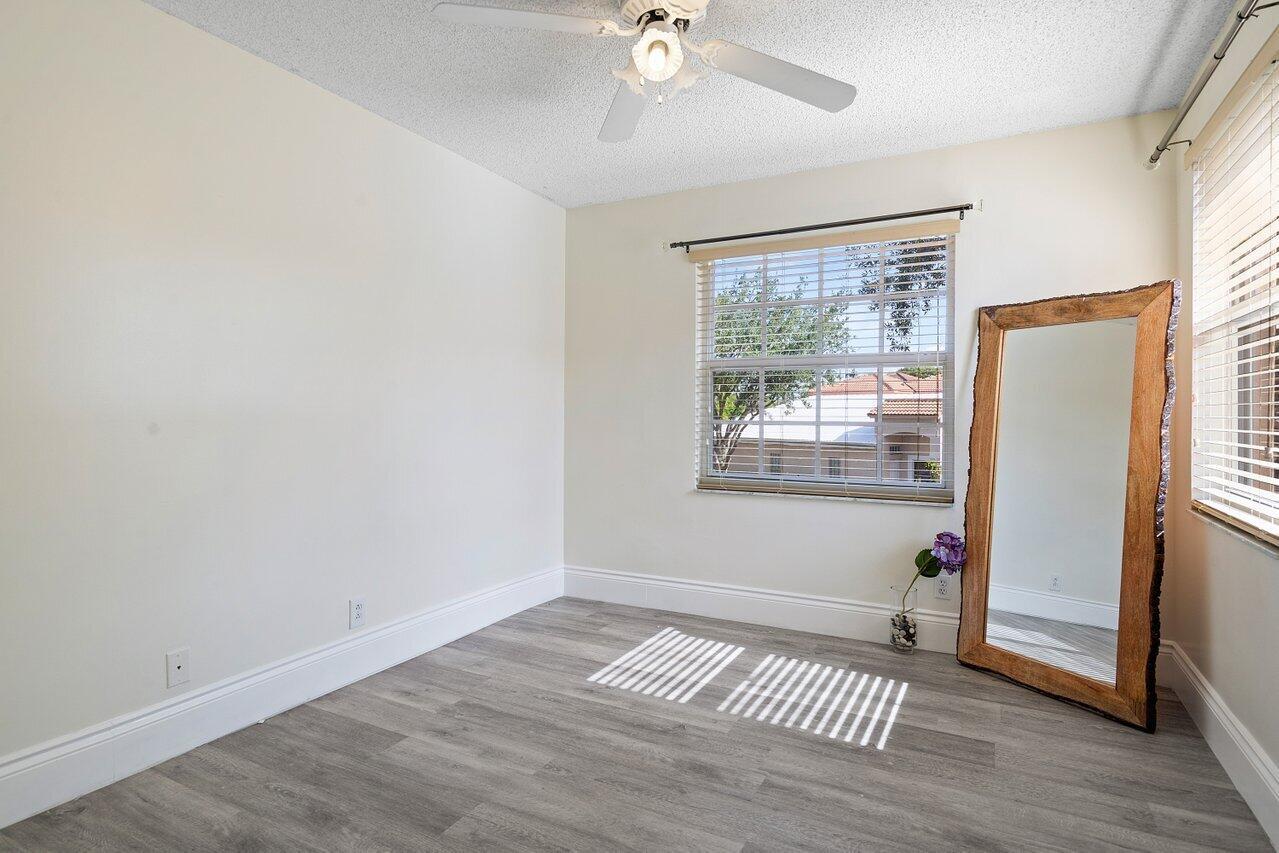 6232 NW 38th Drive