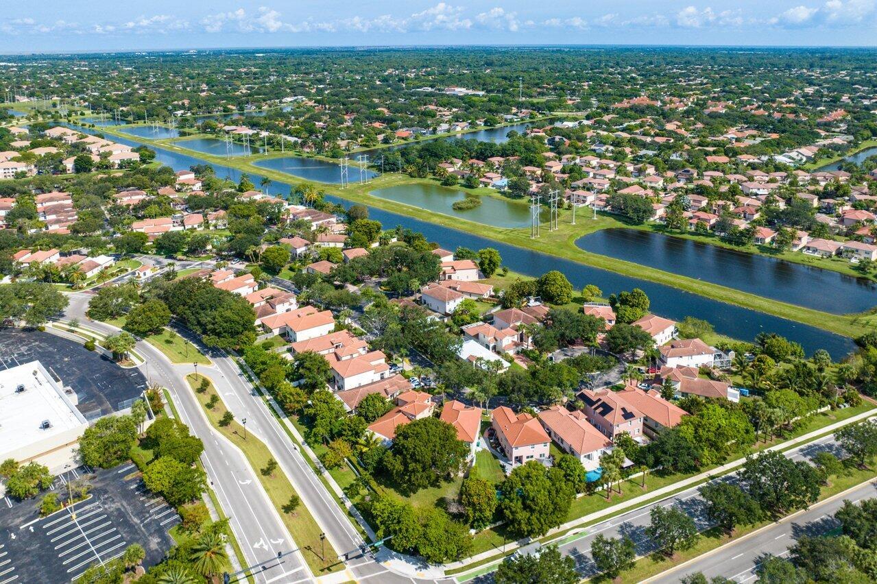 6232 NW 38th Drive