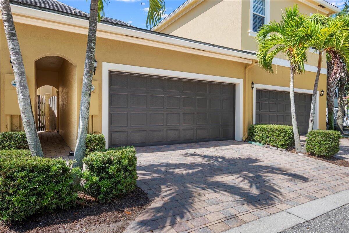 251 Edenberry Avenue