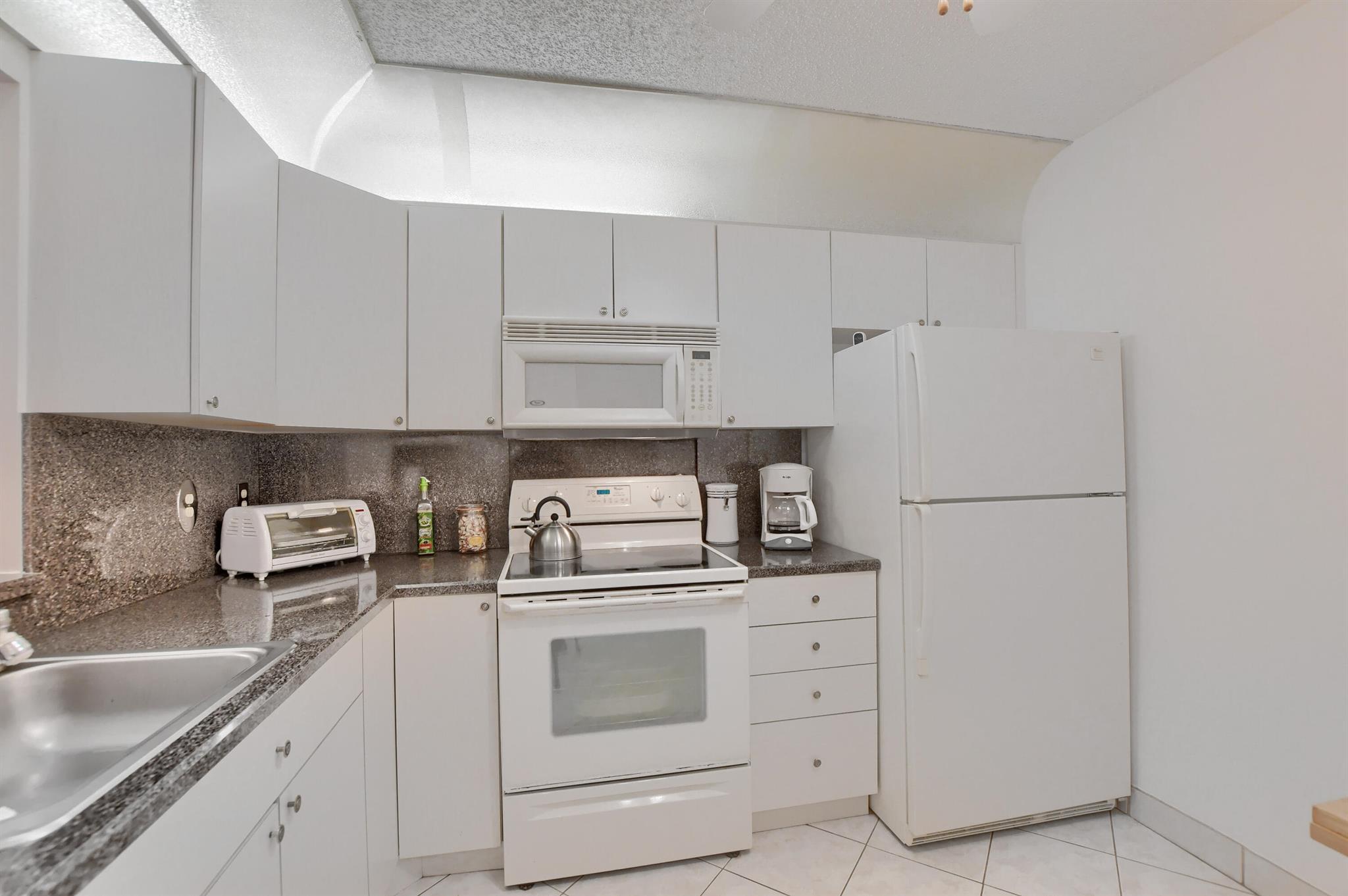 9335 Flynn Circle Unit: 4