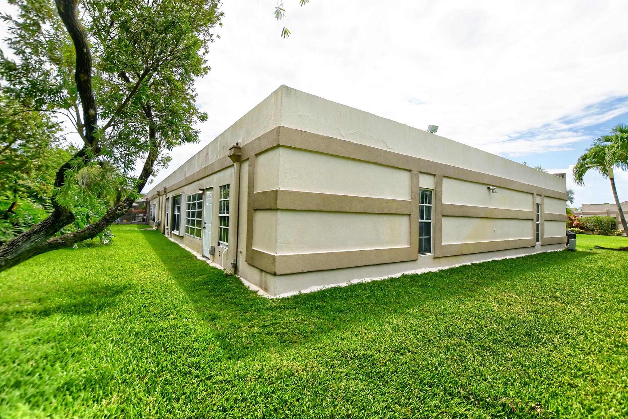 9335 Flynn Circle Unit: 4